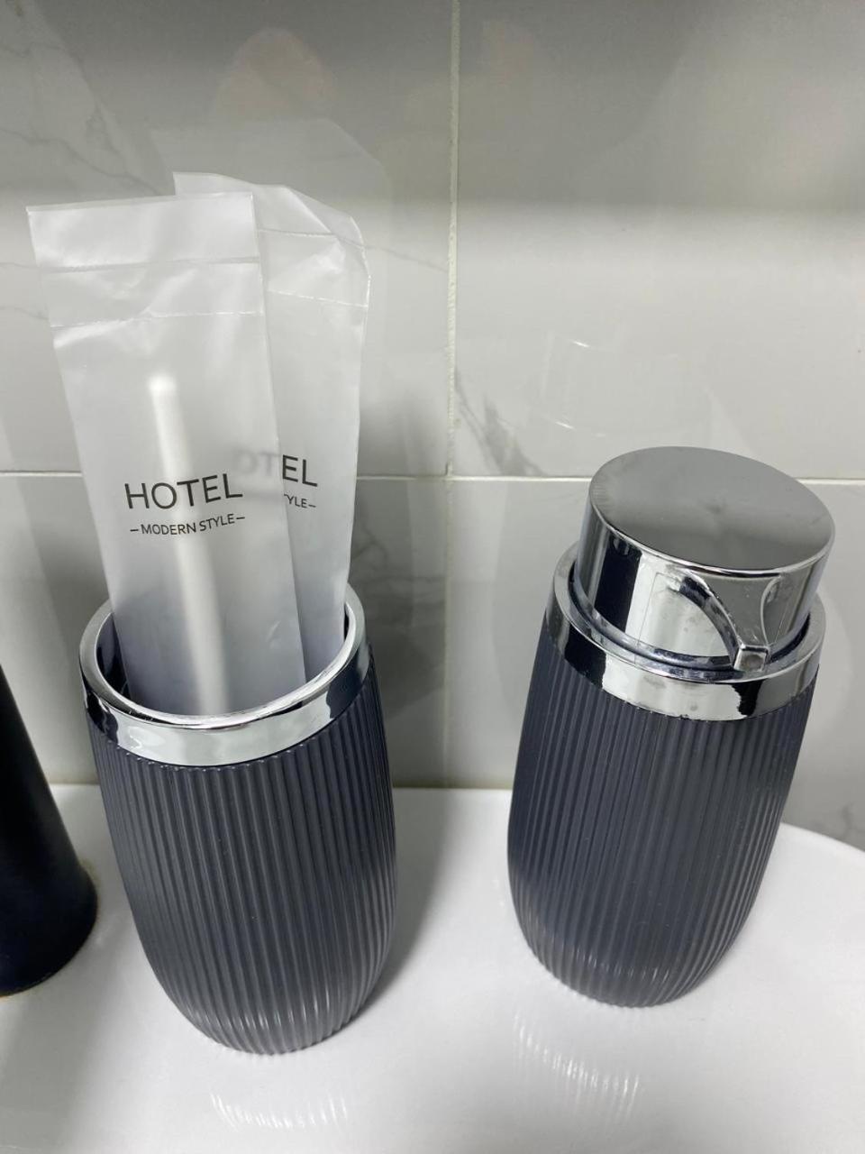 Hotel Varla Кутаїсі Екстер'єр фото